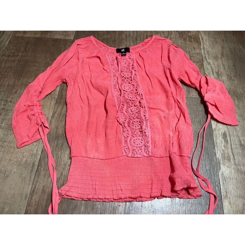IZ Byer Top Womens Small S Bloue Pink Long Sleeve Shirt
